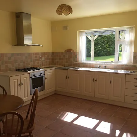 Bed & Breakfast Slievnamon House Coolies Muckross V93dr5f Dublino